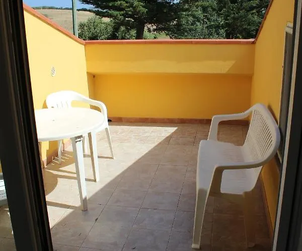 La Mansarda فندق مبيت وإفطار 3*