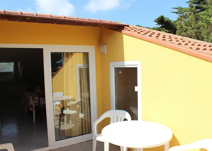 La Mansarda Bed & Breakfast Biancareddu